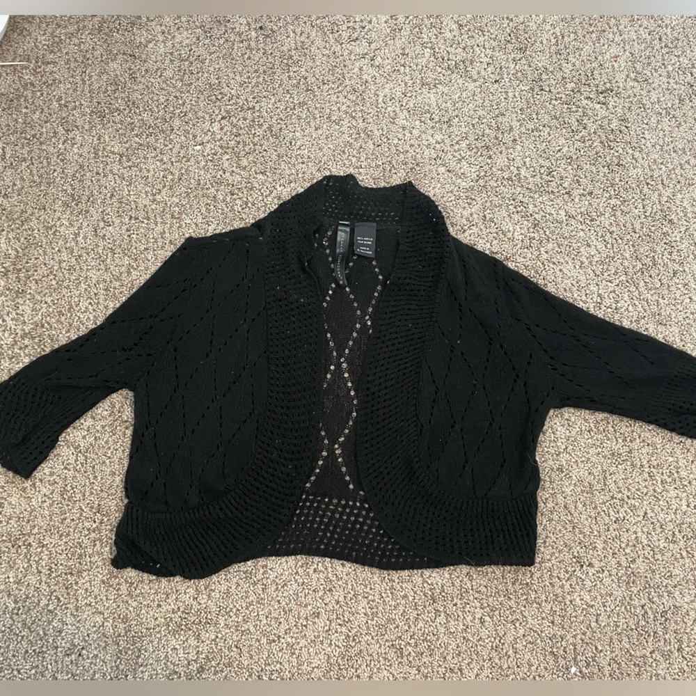 Isabella Rodriguez Shawl Short Sleeve
